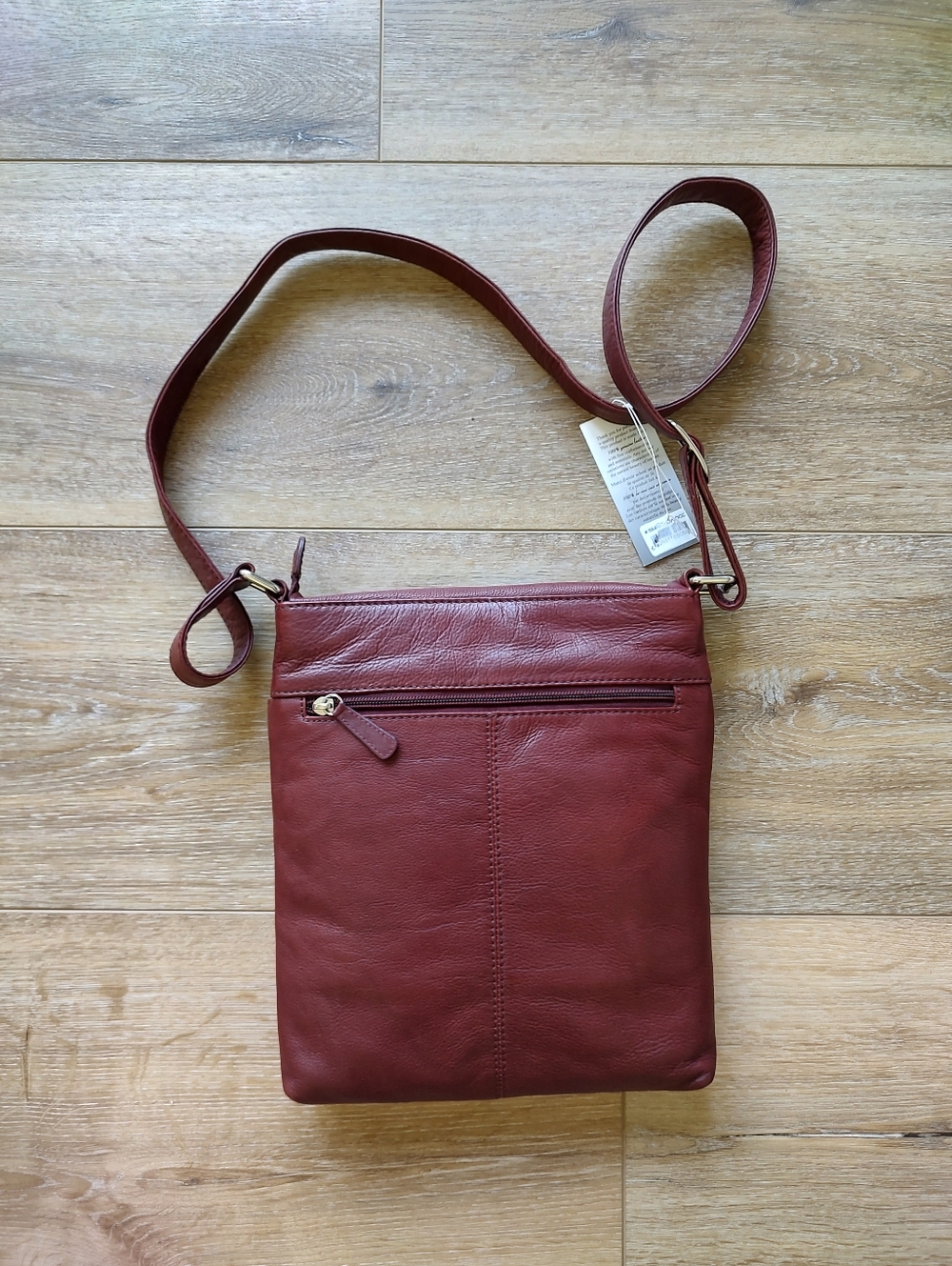 NEW ILI NEW YORK Calfskin Canada Crossbody Bag in Redwood NWT - Picture 3 of 16
